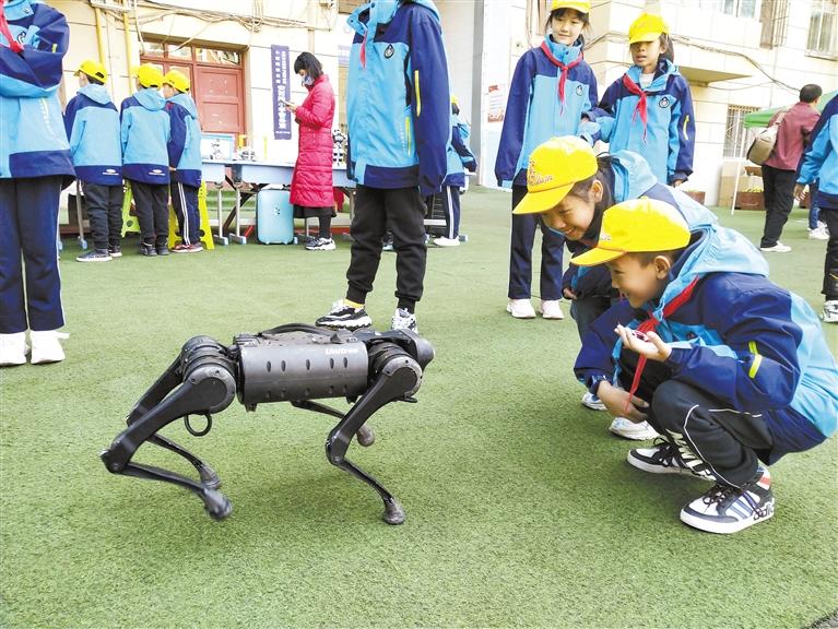 蘭州安西路小學“STEM種子?！苯遗?>
        </a><em>蘭州安西路小學“STEM種子?！苯遗?/em></li>
    <li><a  target=