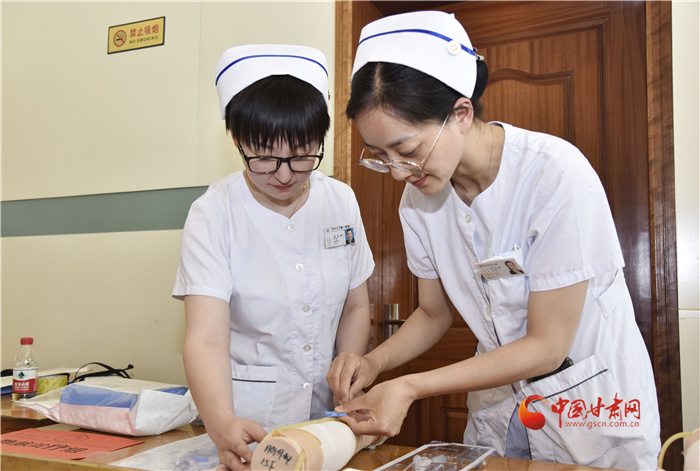 你知道有一種難受叫“春節(jié)胃”嗎？